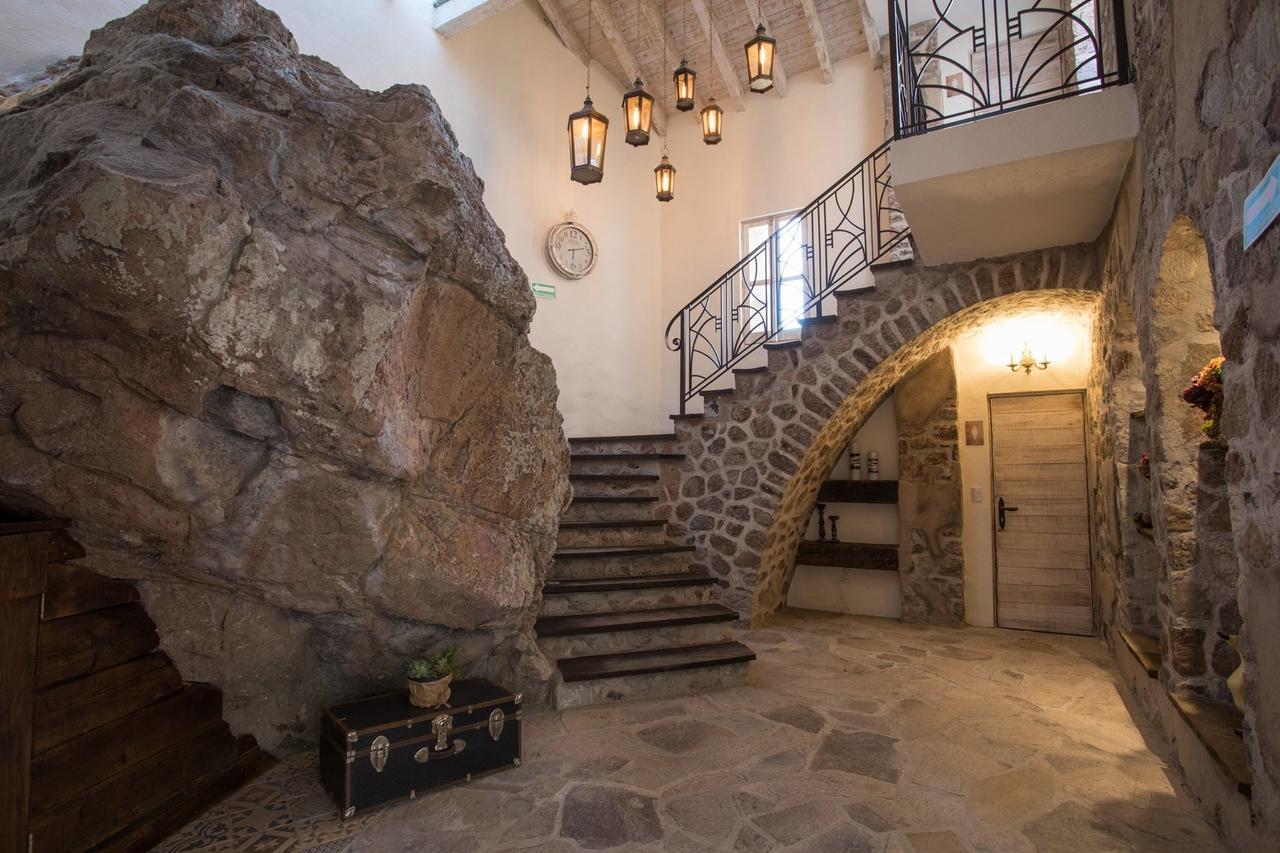 Hotel De Piedra Bernal Exteriér fotografie